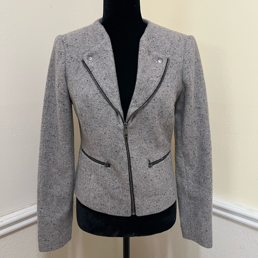 Mossimo grey wool jacket size M. Side zip pockets, zip front. Blazer styling.